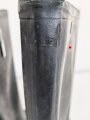 Paar Gummistiefel zum schweren Gasschutzanzug der Wehrmacht. Guter Zustand, datiert 1944