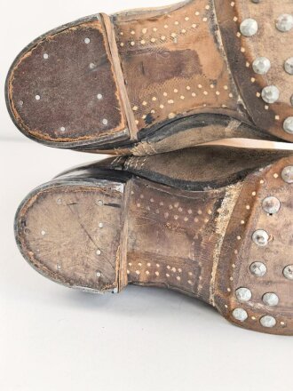 Paar Stiefel für Mannschaften der Kavallerie, Wohl ungetragenes, nicht paariges Paar, Sohlenlänge 29,5cm