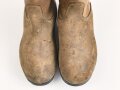 Paar Stiefel für Mannschaften der Kavallerie, Wohl ungetragenes Paar, Sohlenlänge 29,5cm