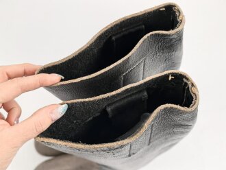 Paar Stiefel für Mannschaften der Kavallerie, Wohl ungetragenes Paar, Sohlenlänge 29cm