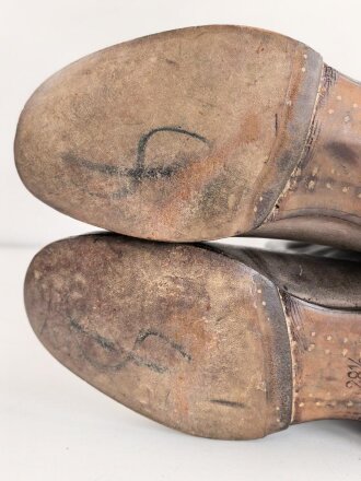 Paar Stiefel für Mannschaften der Kavallerie, Wohl ungetragenes Paar, Sohlenlänge 29cm