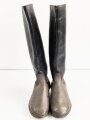 Paar Stiefel für Mannschaften der Kavallerie, Wohl ungetragenes Paar, Sohlenlänge 29cm