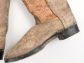 Reichswehr, Paar Stiefel für Mannschaften im Stil des 1. Weltkrieg mit Seitennaht. Ungetragenes Paar,  Variante ohne Absatzeisen und Stiefelnägel. Sohlenlänge 30cm