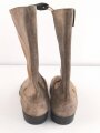 Reichswehr, Paar Stiefel für Mannschaften im Stil des 1. Weltkrieg mit Seitennaht. Ungetragenes Paar,  Variante ohne Absatzeisen und Stiefelnägel. Sohlenlänge 30cm