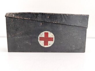 Wehrmacht Gurtkasten als Sanitäts / Rot Kreuz Kasten...