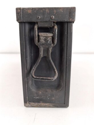 MG 37 (t) , Ergänzungskasten für das von der Wehrmacht vereinnahmte tschechische Maschinengewehr ZB 26. Originallack, ungereinigt