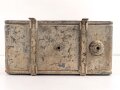 Kraftstofftank  der Firma PRAGA. Sandfarbener Originallack, datiert 1944. Maße etwa 25 x 35 x 55cm