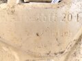 20 Liter Kraftstoff Kanister Wehrmacht datiert 1944. Originallack, ungereinigtes Stück. Zwei alt verschlossene Einschußlöcher
