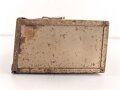Kasten für Kehlkopfmikrofon in Selbstfahrlafetten und Panzern der Wehrmacht. Originallack, ungereinigt