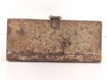 Kasten für Kehlkopfmikrofon in Selbstfahrlafetten und Panzern der Wehrmacht. Originallack, ungereinigt