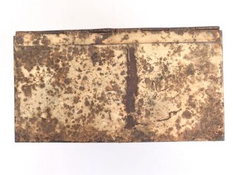 Kasten für Selbstfahrlafetten und Panzern der Wehrmacht. Originallack, ungereinigt, mit Einsätzen