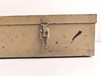 Entfernungsmesser 36 Wehrmacht. Originallack, guter Zustand, Die Lagergabel fehlt, sonst Vollständig.