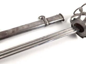 Preussen, Pallasch für Kürassiere Modell 1819 " Russische Form" Eigentumstück in sehr gutem Zustand, Ausführung in Eisen.  Klingenlänge 98cm