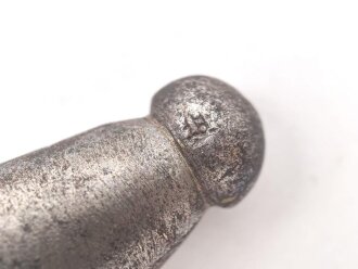 Kaiserreich, Seitengewehr Modell 84/98 mit Sägerücken. Auf dem Klingenrücken keine Abnahme, Kammerstempel "G.17.283". Guter Gesamtzustand