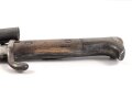 Kaiserreich,  Kurzes Seitengewehr 98 mit Sägerücken. Eigentumstück mit aufgelegten, preussischen Abzeichen. Gereinigtes Stück , der Sägerücken runtergeschliffen