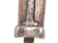 Kaiserreich,  Kurzes Seitengewehr 98 mit Sägerücken. Eigentumstück mit aufgelegten, preussischen Abzeichen. Gereinigtes Stück , der Sägerücken runtergeschliffen