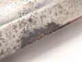 Kaiserreich,  Kurzes Seitengewehr 98 mit Sägerücken. Eigentumstück mit aufgelegten, preussischen Abzeichen. Gereinigtes Stück , der Sägerücken runtergeschliffen