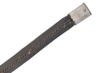 Preussen,  Lederscheide für einenHirschfänger zur Jägerbüchse Modell 1865 oder 1871. Leder geschrumpft, Gesamtlänge 51,5cm