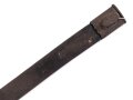Preussen,  Lederscheide für einen Hirschfänger zur Jägerbüchse Modell 1865 oder 1871. Leder geschrumpft, Gesamtlänge 52cm