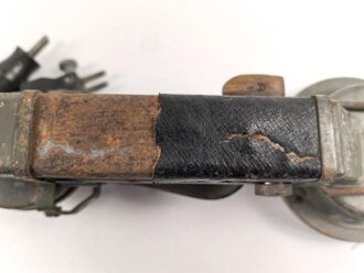 1. Weltkrieg, eiserner Armeefernsprecher , ungereinigtes Stück, Funktion nicht geprüft