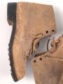 Paar Halbschuhe, ungeschwärztes Leder, Sohlenlänge 30cm, Alter und Herkunft unbekannt