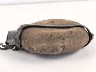 1.Weltkrieg, Feldflasche Modell 1910. Gebraucht, ungereinigt, datiert 1914
