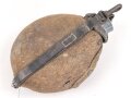 1.Weltkrieg, Feldflasche Modell 1910. Gebraucht, ungereinigt, datiert 1914