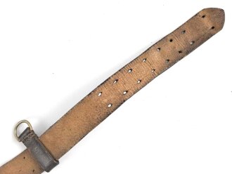 Zweidornkoppel für einen Offizier, höchstwahrscheinlich aus der Reichswehrzeit, Getragenes Stück, Gesamtlänge 98cm