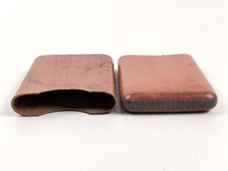 1. Weltkrieg,  Pappetui wohl für Zigarren " Zur Erinnerung an den Feldzug 1914/15" Maße etwa 8 x 11cm