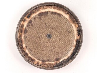 1.Weltkrieg Schnappfilter 18, wurde auf den normalen Gasmaskenfilter aufgesteckt um neuartige Gase ( Blaukreuz) zu filtern. Originallack.
