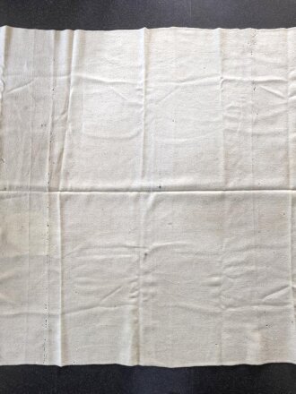 1.Weltkrieg Wolldecke, Kammerstück von 1918, Maße etwa 135 x 240cm. Ungereinigt
