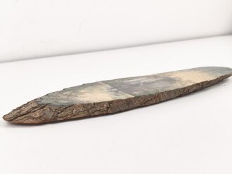 1.Weltkrieg, Handbemalte Astscheibe als Erinnerungsgegenstand . Gesamthöhe etwa 43cm