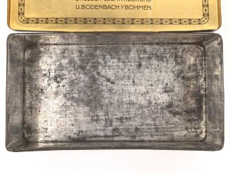 Kaiserreich und 1.Weltkrieg, große Blechdose " Deutsche Hansi Schokolade" k.u.k. Hoflieferant Otto Krüger. Maße etwa 18 x 34 x 10cm