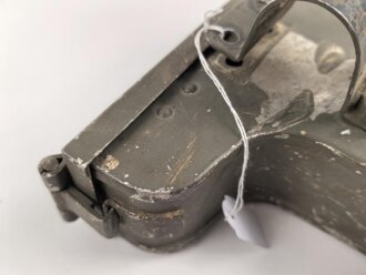 Schlossbehälter für die Schlittenlafette 08/15. Reichswehr ?