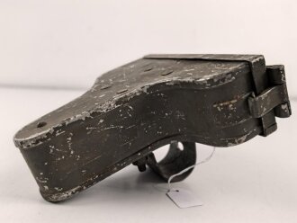 Schlossbehälter für die Schlittenlafette 08/15. Reichswehr ?