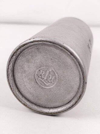 "Motoren- Oel der Wehrmacht" silberne Pappdose der Firma " WIFO" , Original befüllt