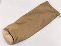 Afrikakorps / Tropen, Moskitonetz für das Feldbett mit vollständigem Gestänge von 1942, dazu ein Transportsack. Eigentumsvermerk des Obergefreiten Neumann.