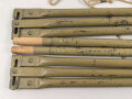 Afrikakorps / Tropen, Moskitonetz für das Feldbett mit vollständigem Gestänge von 1942, dazu ein Transportsack. Eigentumsvermerk des Obergefreiten Neumann.