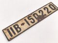 Nummernschild aus der Zeit des 2. Weltkrieg, wohl für Lastkraftwagen. Maße 13 x 60cm