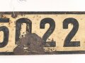 Nummernschild aus der Zeit des 2. Weltkrieg, wohl für Lastkraftwagen. Maße 13 x 60cm