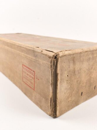 Pionier Wehrmacht, leere Umverpackung für 25 kg " Gelatine Donarit 1" datiert 1944. Maße etwa 27 x 72 x 18cm