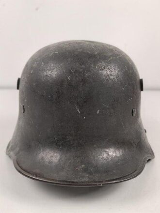 1.Weltkrieg , Stahlhelm Modell 1917. Hersteller ET64 (...