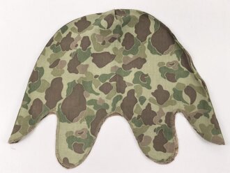 U.S. Marine Corps WWII, Camouflage M-1 helmet cover . No...