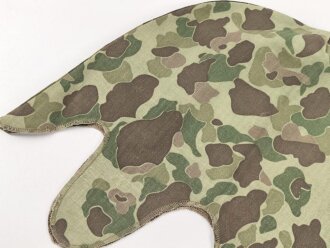 U.S. Marine Corps WWII, Camouflage M-1 helmet cover . No...