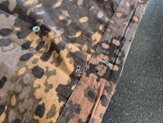 Waffen SS , Zeltbahn "Platane"Tarn, ungetragenes , leicht defektes Stück, farbfrisch.