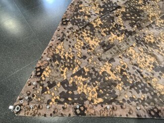 Waffen SS , Zeltbahn "Platane"Tarn, ungetragenes , leicht defektes Stück, farbfrisch.