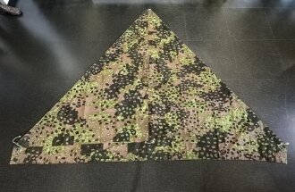 Waffen SS , Zeltbahn "Platane"Tarn, ungetragenes , leicht defektes Stück, farbfrisch.
