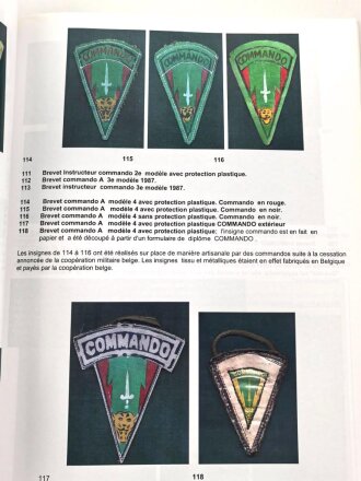 "Histoire et insignes des parachutistes et des commandos des Pays des Grand Lacs" 176 Seiten, gebraucht DIN A4