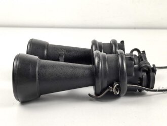 Kriegsmarine, Doppelfernrohr DF 7 x 50 , Hersteller beh. Guter Gesamtzustand, die Gummiarmierung weich, Durchsicht " Neblig" Der "Trageriemen" sicherlich neuzeitlich ergänzt