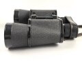 Dienstglas 7 x 50 Wehrmacht, im Behälter. Das Glas in sehr gutem Zustand, Hersteller rln für Zeiss Jena ab 1944, Glasklare Durchsicht, keine Strichplatte. Der Behälter aus Ersatzmaterial zugehörig, innen gelb.